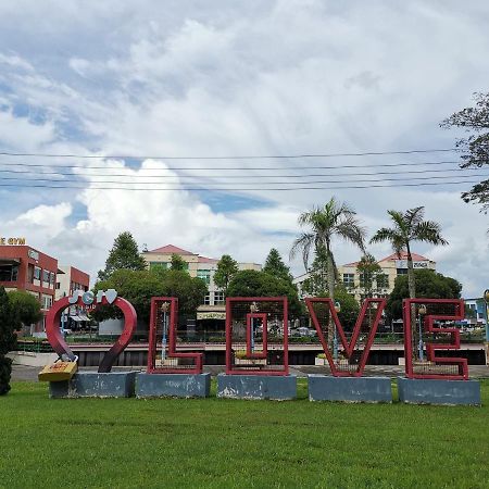 Nansang One Homestay 8Pax 4Rooms Сибу Экстерьер фото