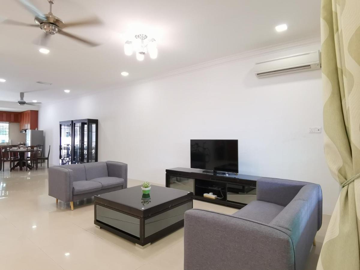 Nansang One Homestay 8Pax 4Rooms Сибу Экстерьер фото