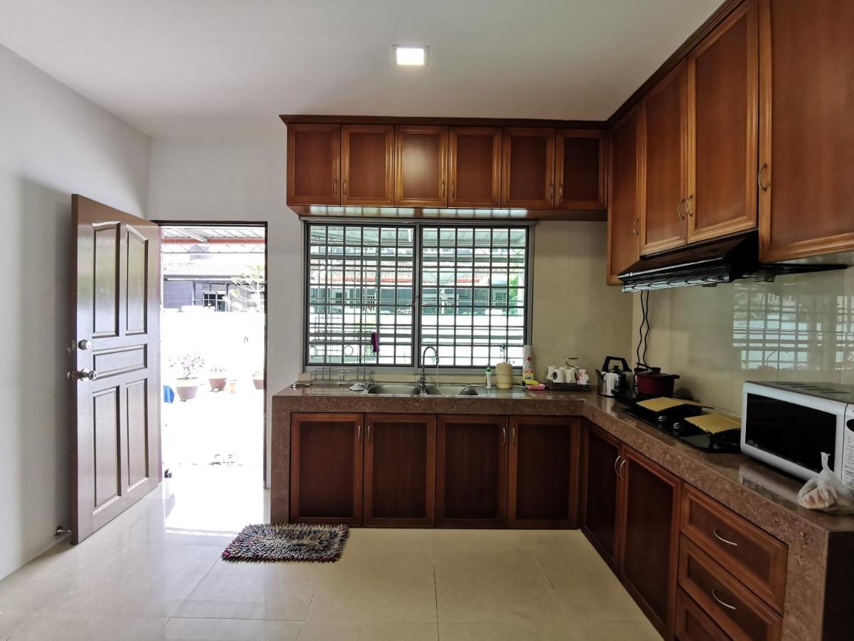 Nansang One Homestay 8Pax 4Rooms Сибу Экстерьер фото